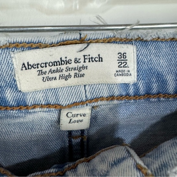 Abercrombie & Fitch Curve Love The Ankle Straight Ultra High Rise Denim Jeans - Picture 3 of 3